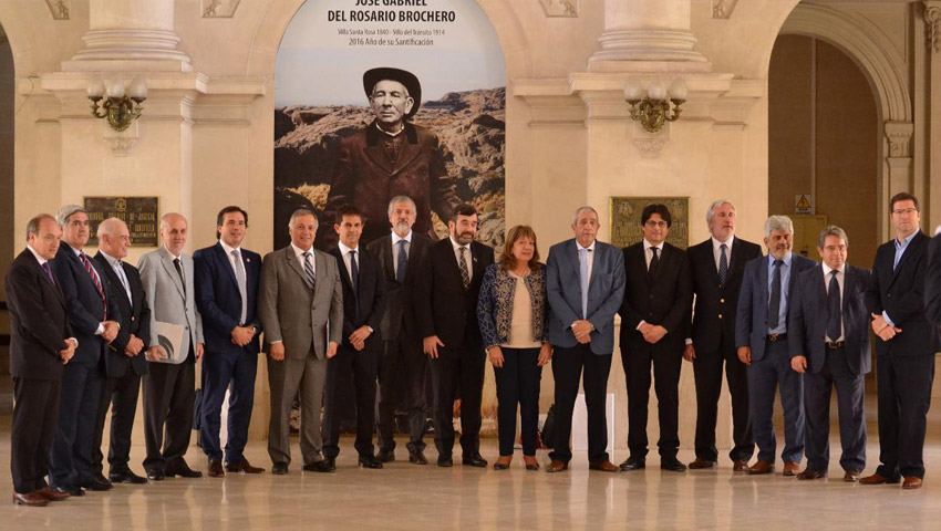 Procuradores